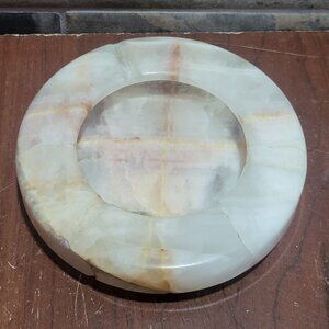 Vintage Hand Carved Natural Stone Onyx Ashtray Round